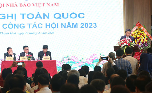 Báo chí cần tiếp tục khơi dậy khát vọng xây dựng Việt Nam phồn vinh thịnh vượng